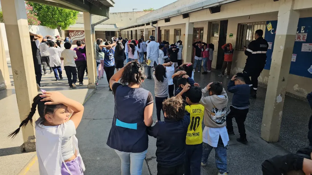 simulacro escuelas