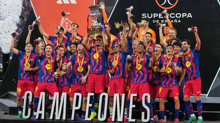 barcelona-le-gano-3-2-el-clasico-al-real-madrid-y-se-consagro-campeon-de-la-supercopa-de-espana-foto-ap-ADHX2WUIA5AGLKITZKDJOCBN3A