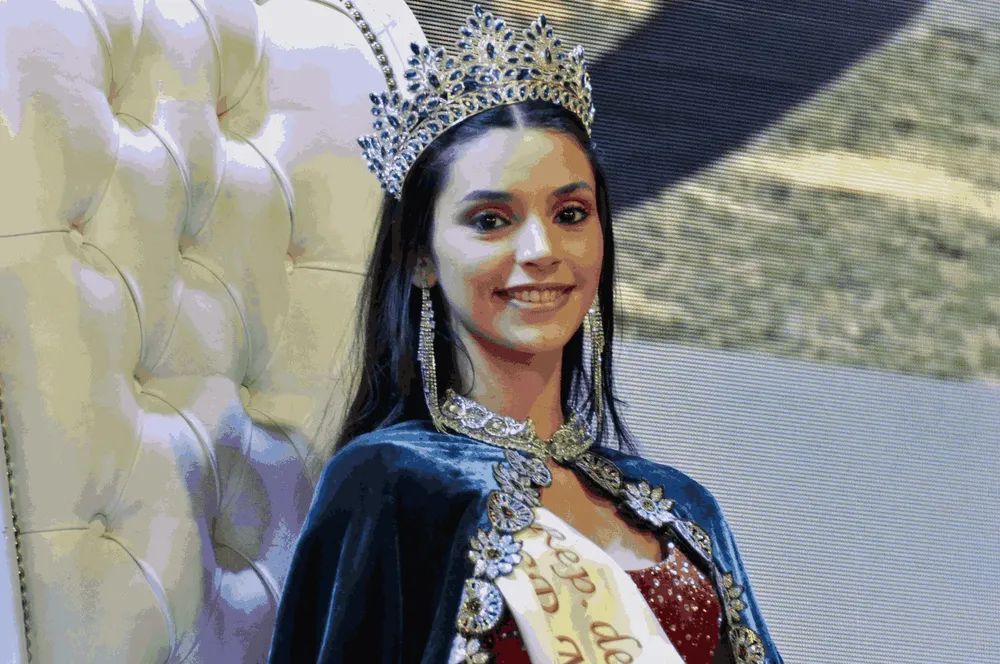 Vanina Vogel representante de Gral Guemes (1)