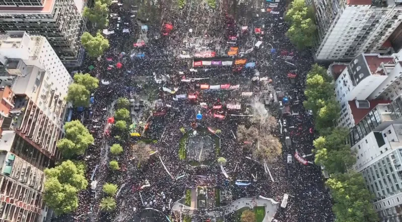 Marcha universitaria al Congreso imágenes (1)