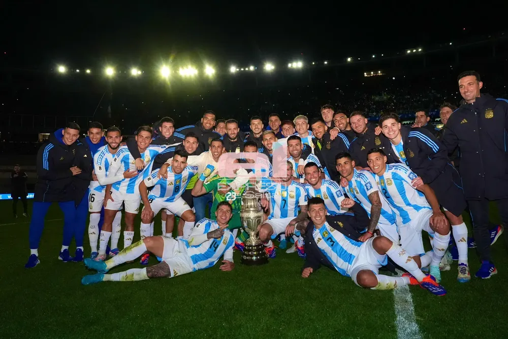 Selección Argentina festejo final (2)