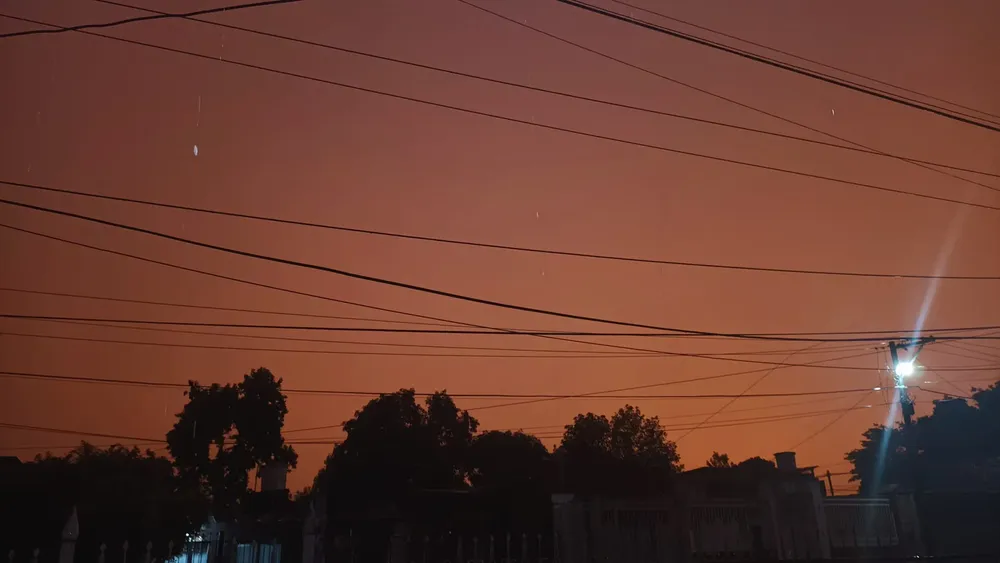Tartagal sin luz y con lluvia