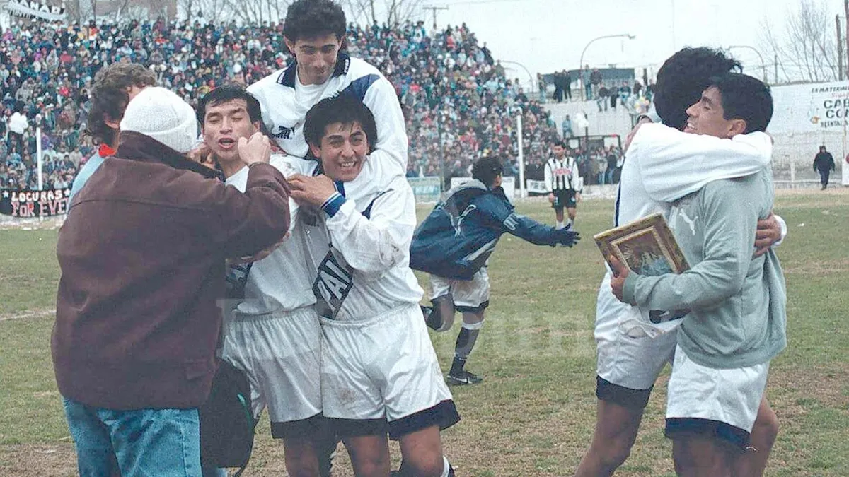 RECUERDO HEROES DE CIPO