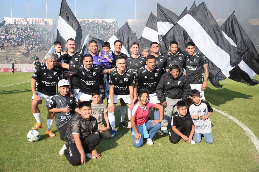 previa central las parejas