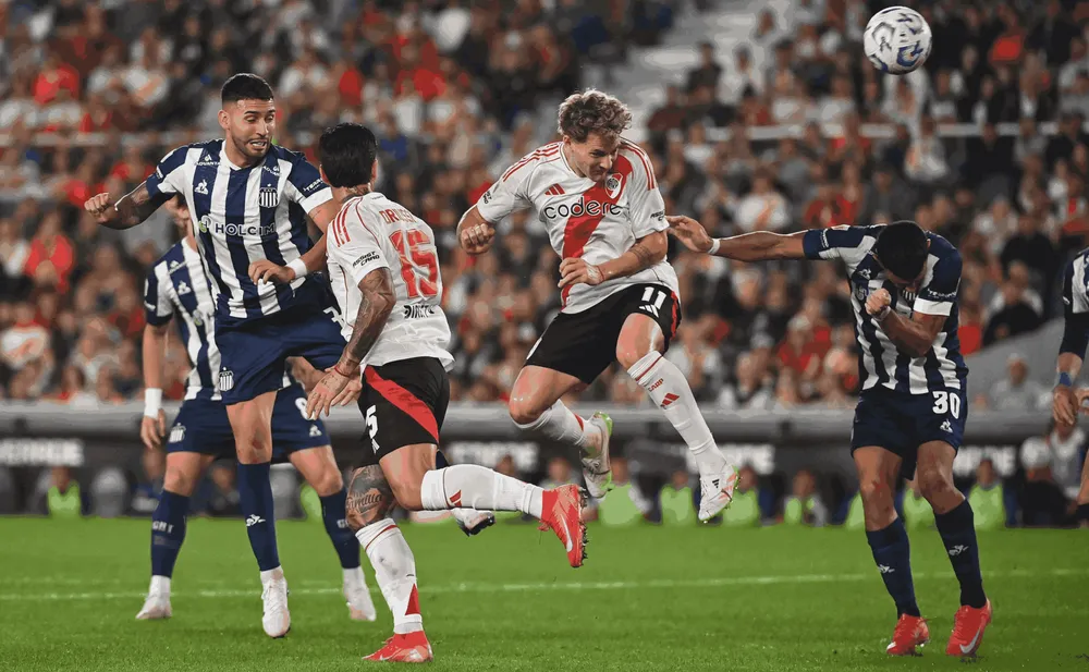 Colidio el que más cerca estuvo de convertir