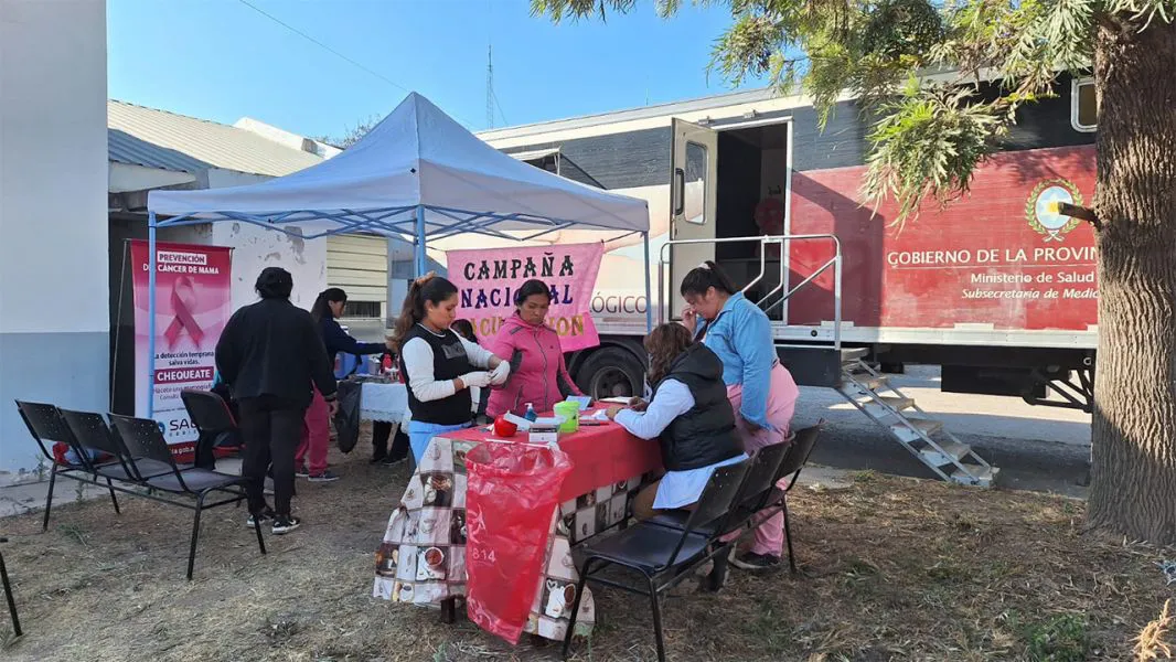 97911-se-realizaron-mas-de-130-estudios-en-el-camion-oncologico