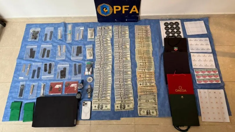 relojes_apocrifos_pfa.jpg_1756841869