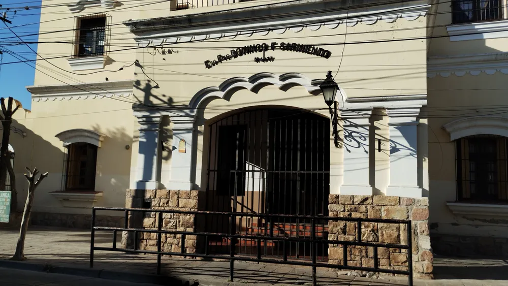 Escuela Sarmiento