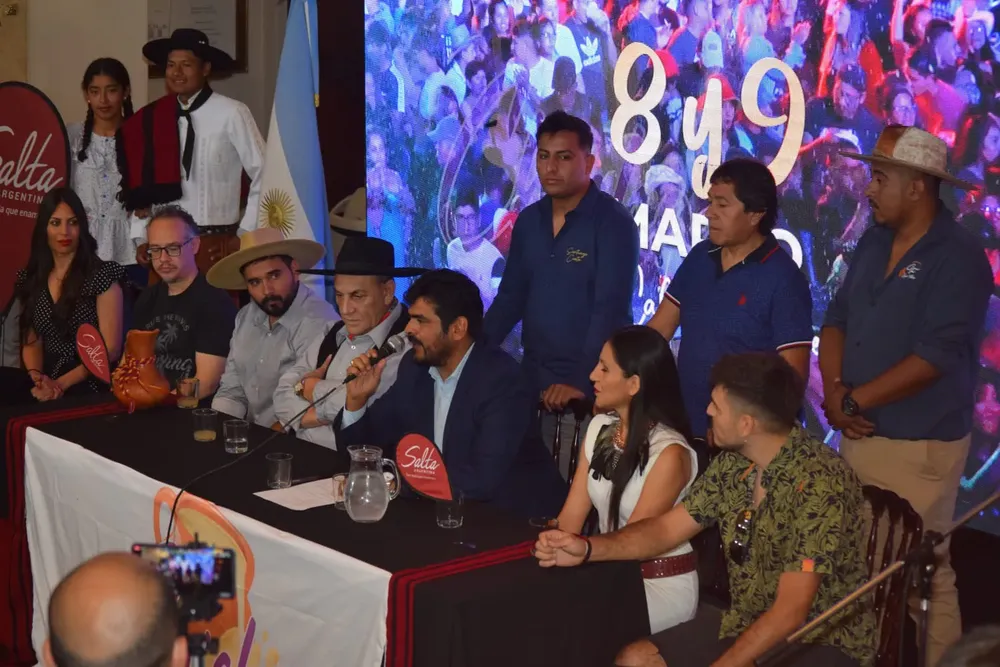 Diego Sumbay - intendente de La Caldera 4