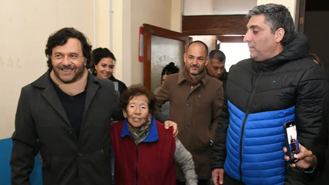 12098-el-gobernador-saenz-habilito-el-hogar-de-noche-para-personas-en-situacion-de-calle-20240516174303